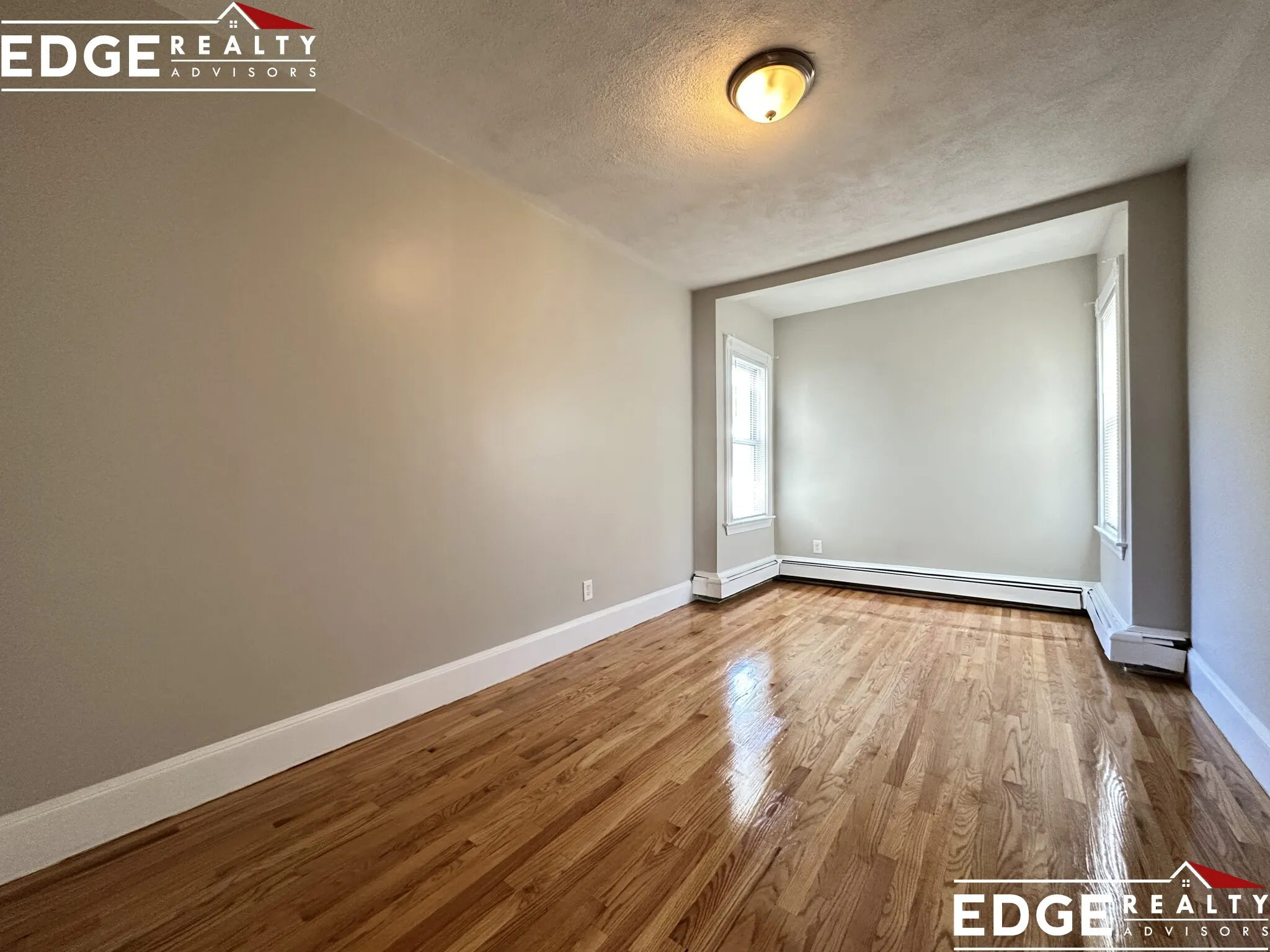 311 Warren St, Waltham