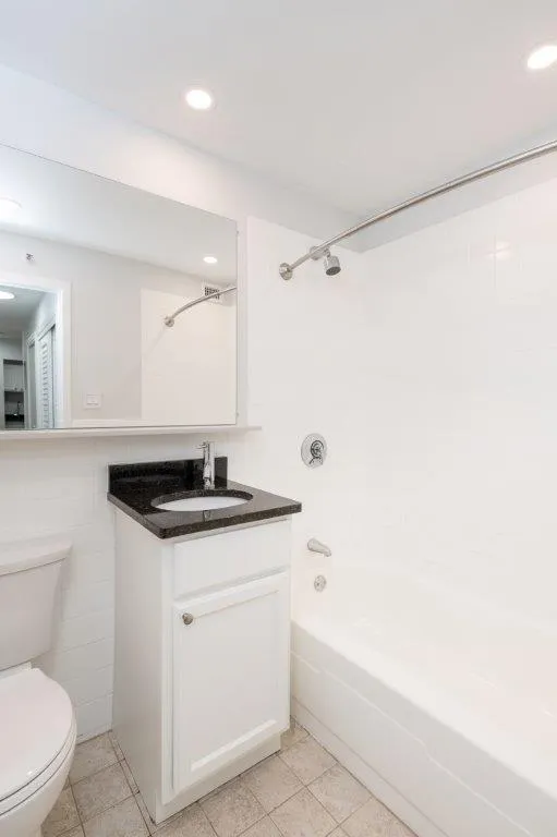 1410 Columbia Rd, South Boston