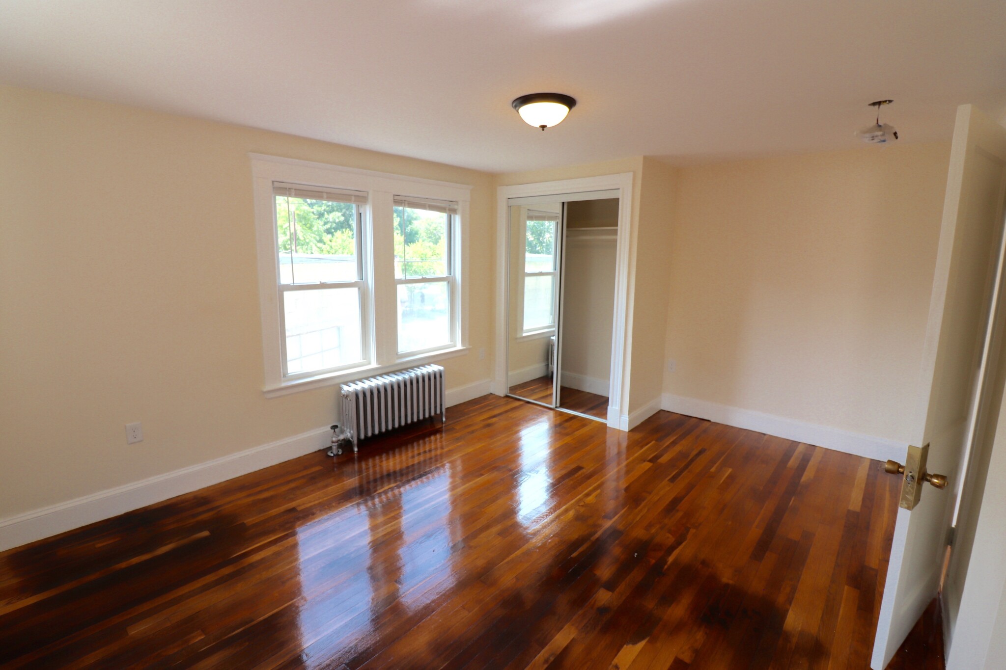 2572 Massachusetts Ave, North Cambridge