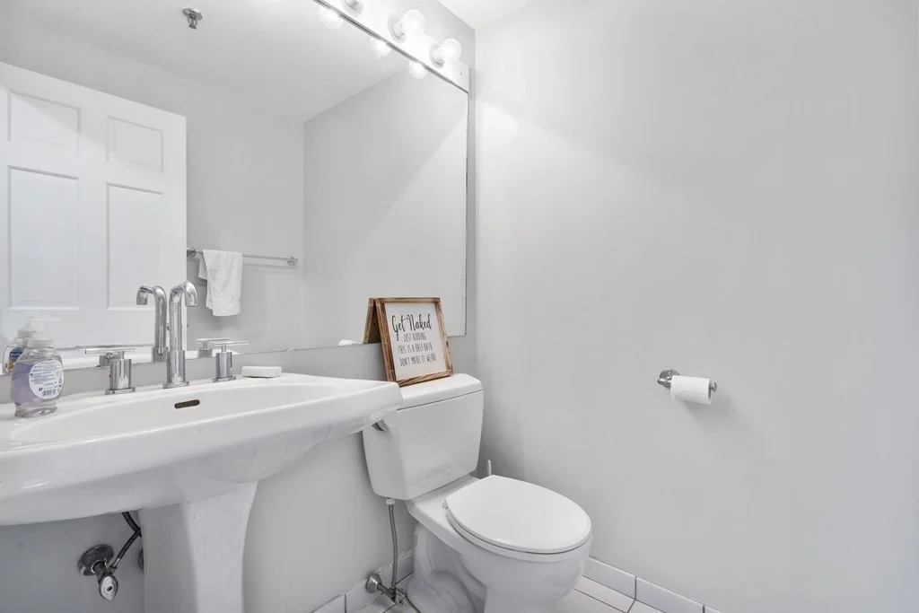 390 Commonwealth Ave, Back Bay