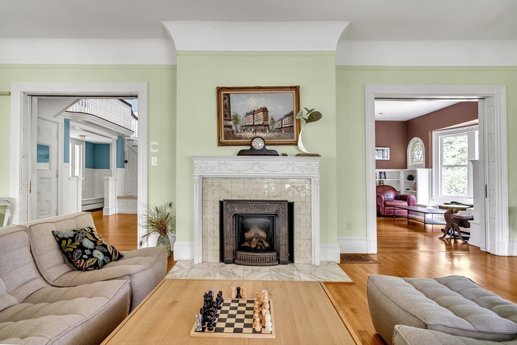 57 York Ter, Corey Hill