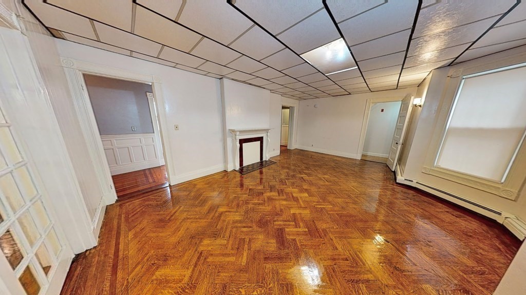 23 Waumbeck St, Roxbury