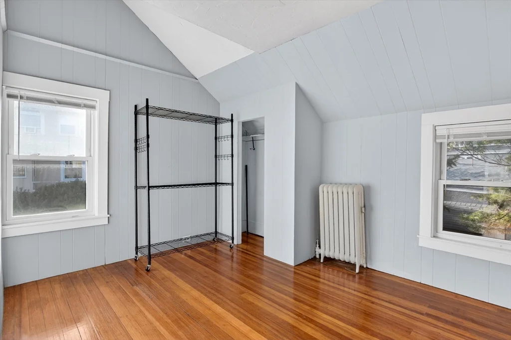 306 Edge Hill Rd, Milton