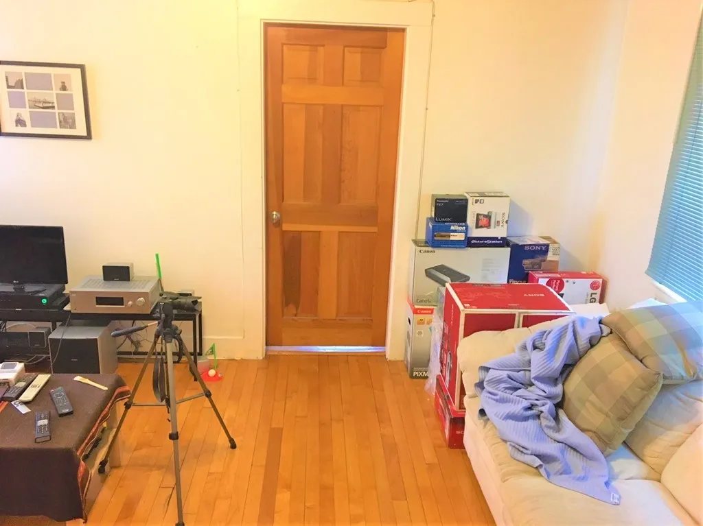 391 Langley Rd, Thompsonville