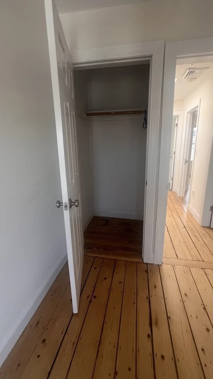 14 Humboldt Pl, South Boston