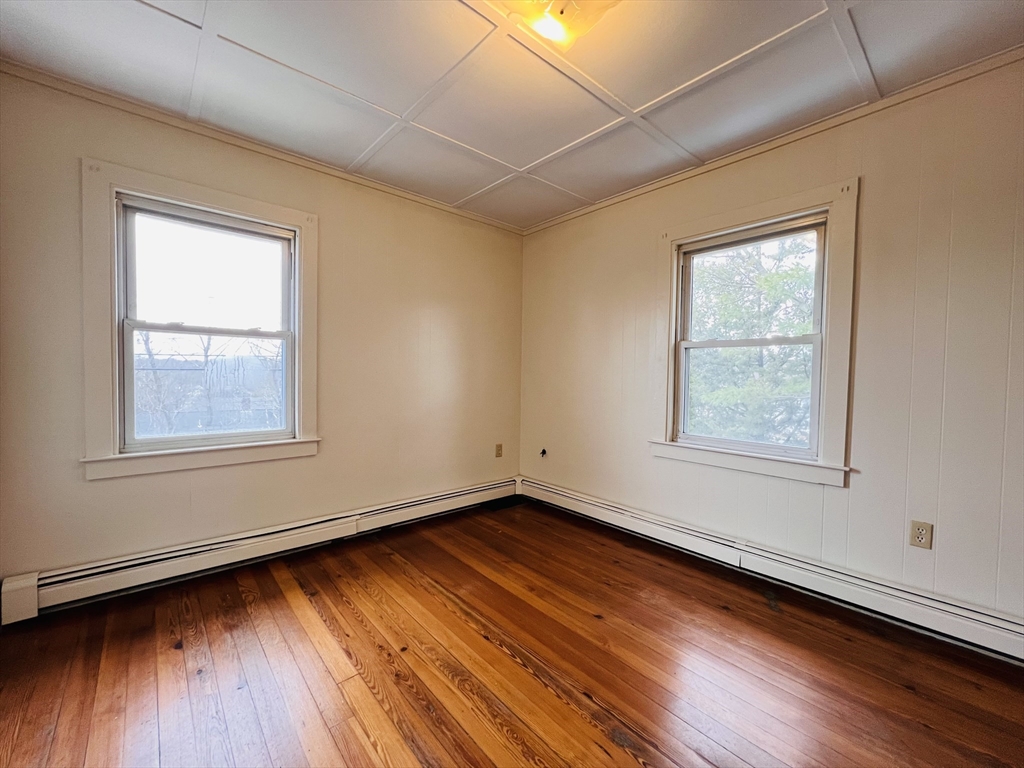 31 Seaview St, Plymouth