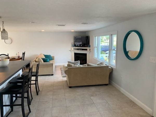 8 Emerson St (Winter Rental), Humarock