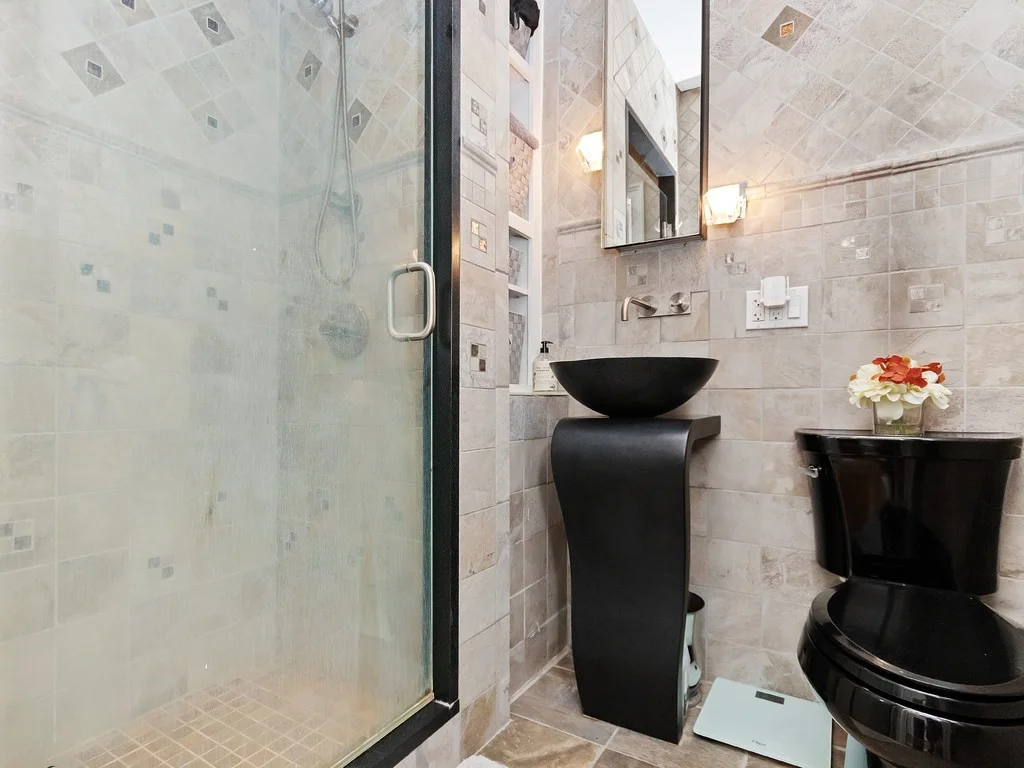 340 Tappan St, Aspinwall Hill