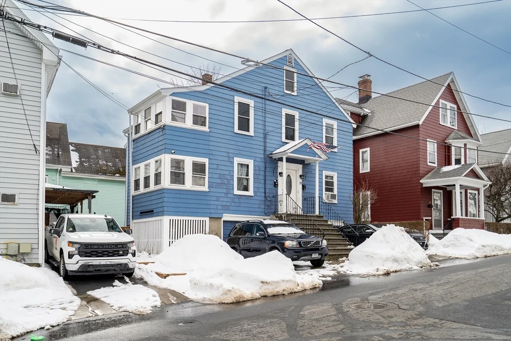 19 Fairview Ave, Malden