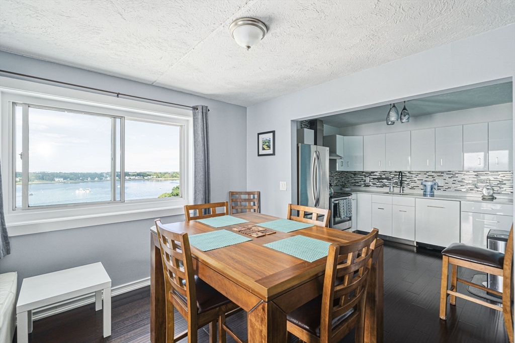 200 Cove Way, Quincy Point