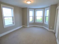 10 Stearns St, South Side