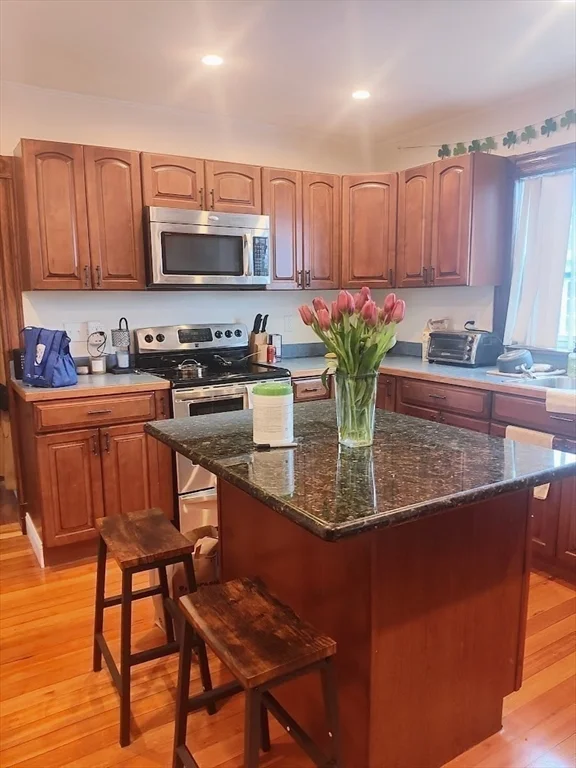 933 East Broadway, South Boston