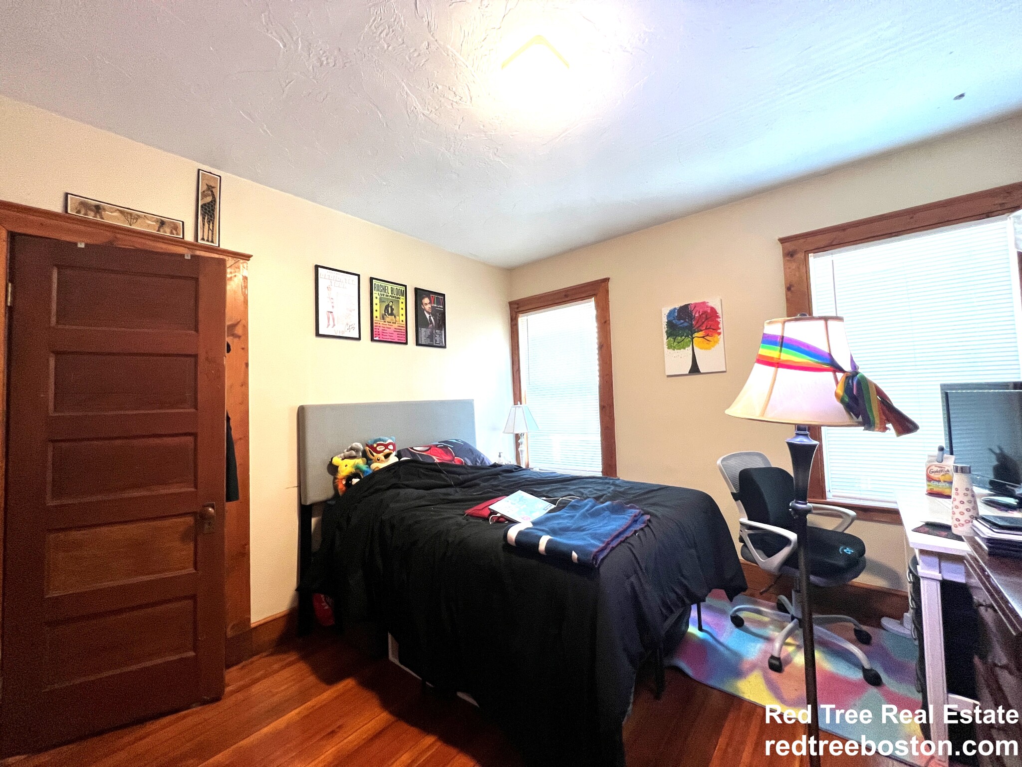 69 Woodlawn St, Jamaica Plain