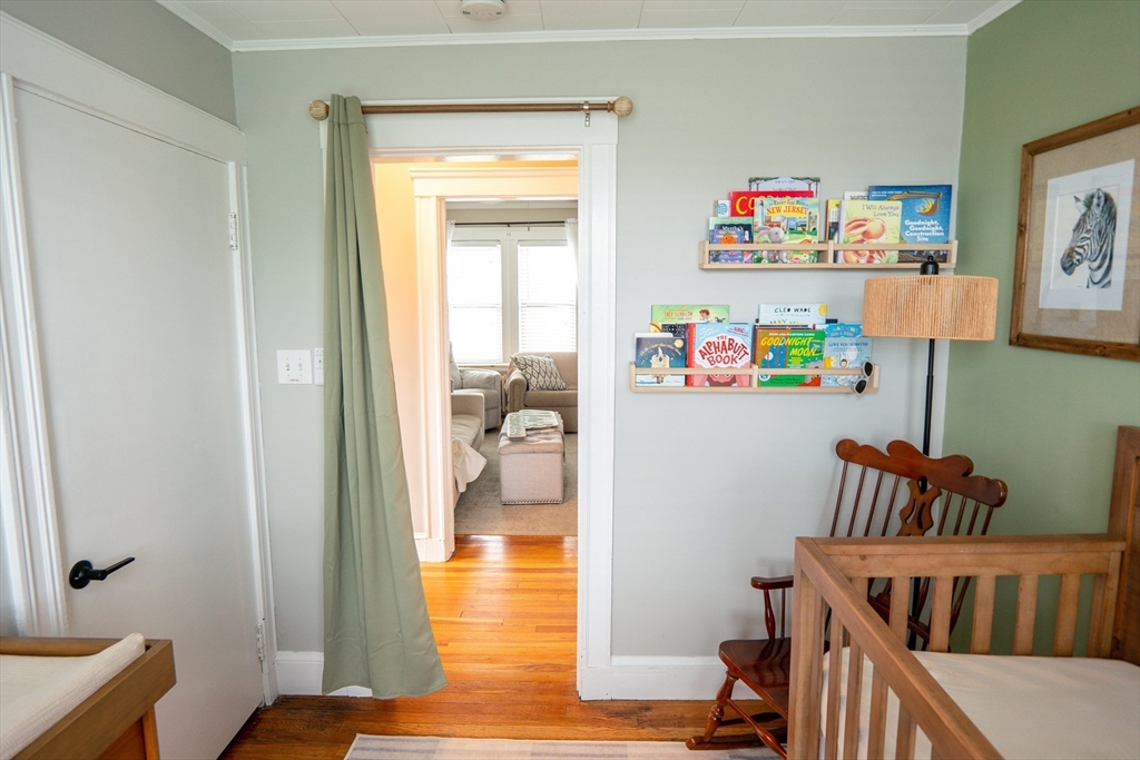 116 Derby Rd, Revere