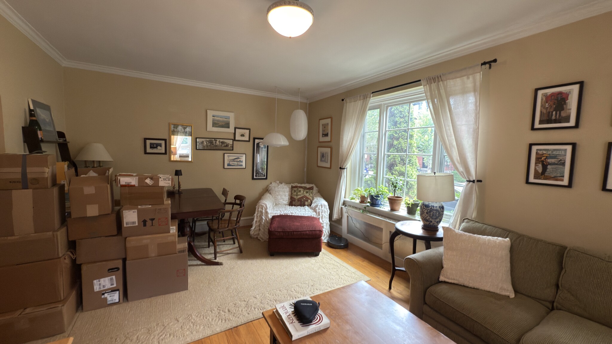 17 Monmouth St, Longwood