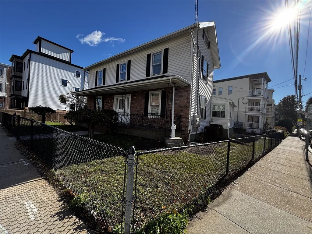 198 Washington St, Prospect Hill