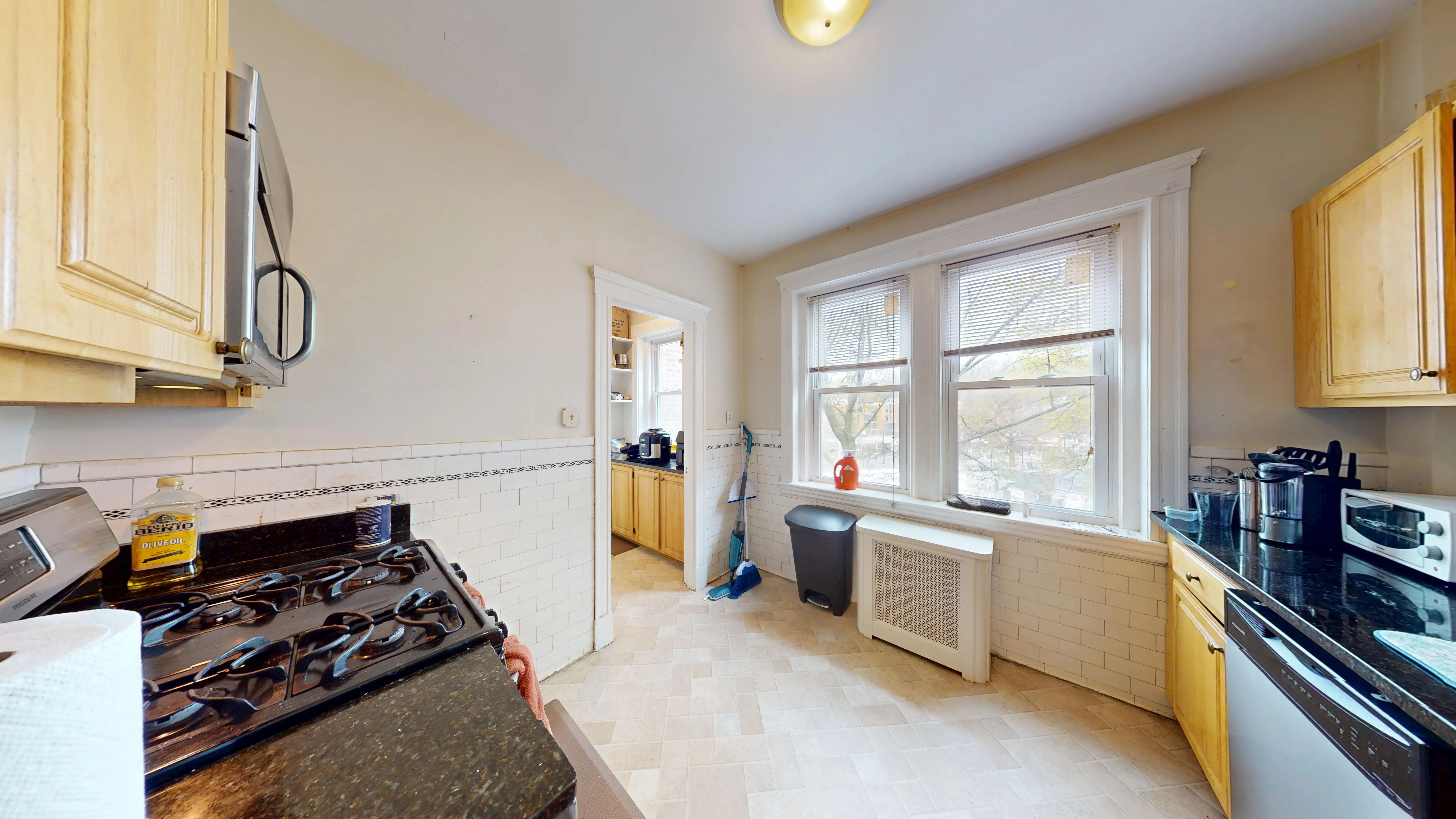 203-205 Winthrop Rd, Aspinwall Hill