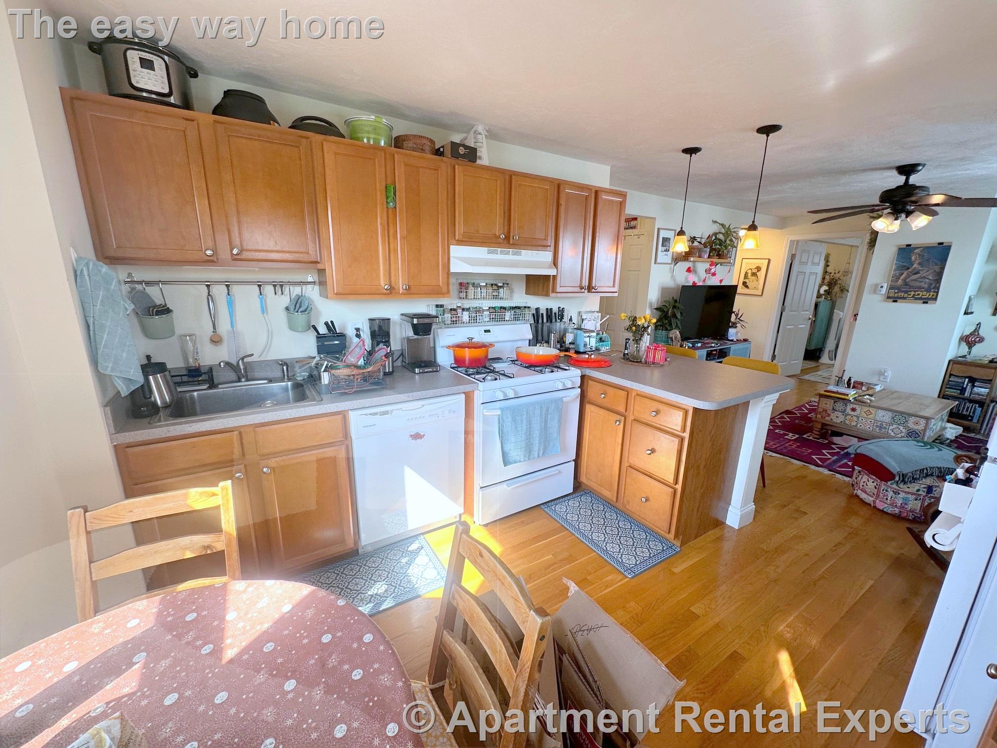 397.5 Columbia St, Inman Square