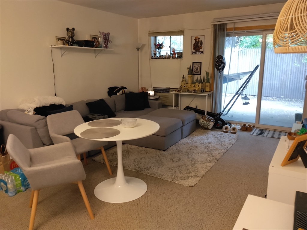 53 St Paul, Coolidge Corner