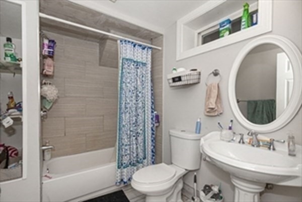 79 Eutaw St, East Boston