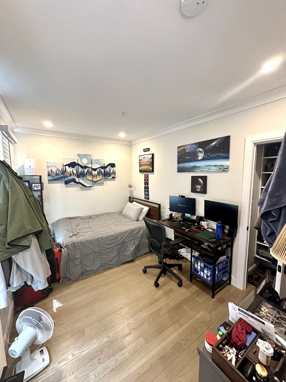 32 Blaine St, Allston