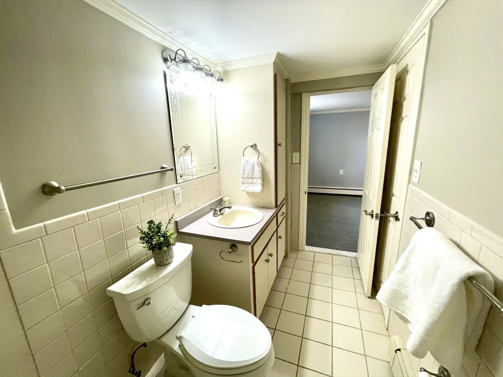 73 Benefit, Mansfield