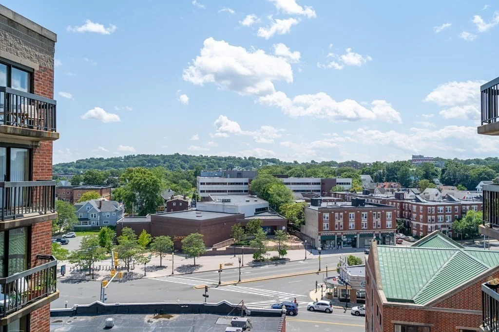 15 North Beacon Rd, Allston