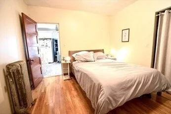 66-68 Cameron Ave, Davis Square