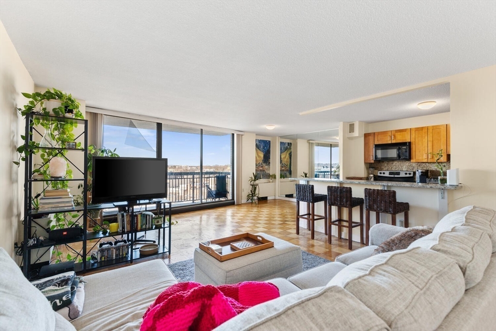 60 Longwood Ave, Coolidge Corner