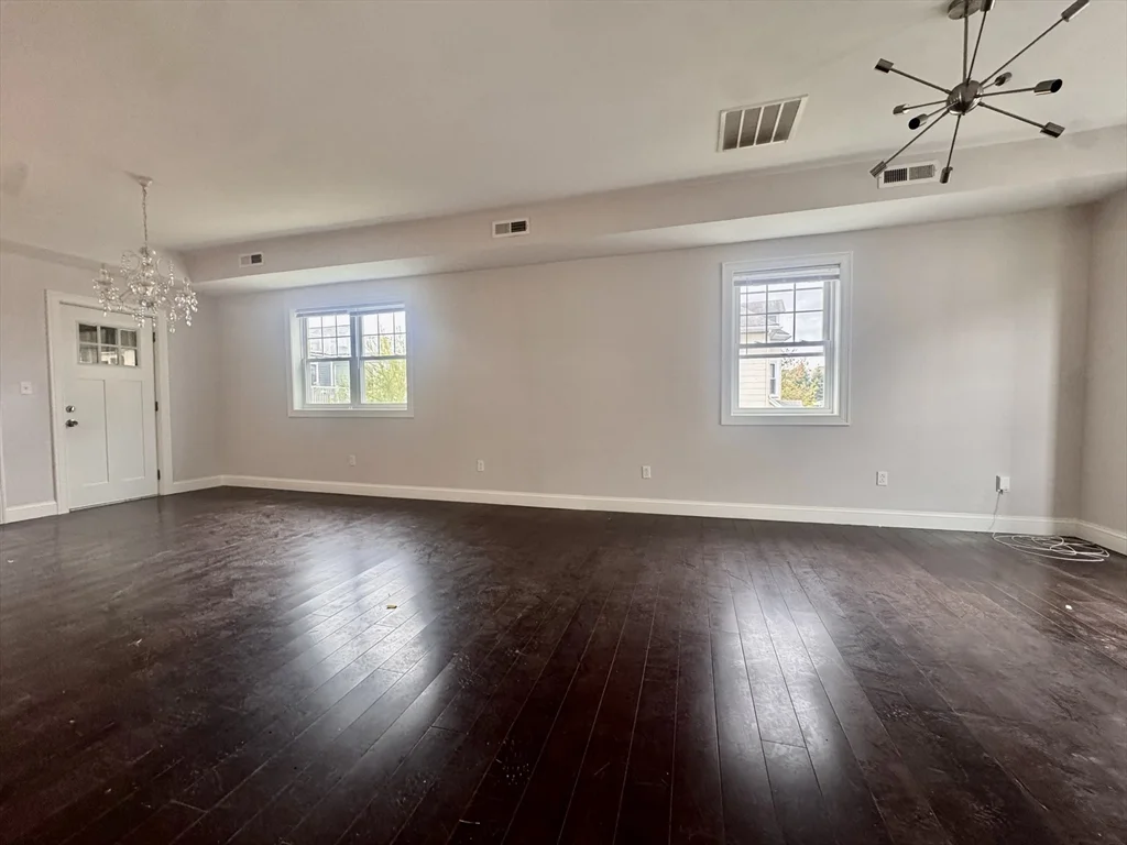 9 Batchelder St, Dorchester