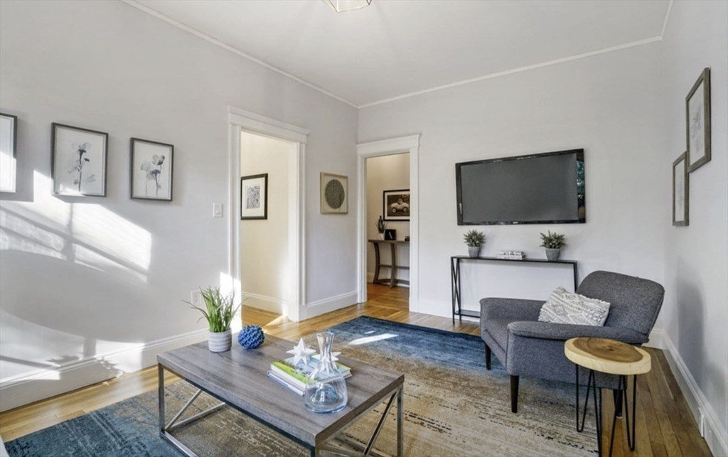 5 Crawford St, Central Square