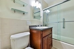 70 Marlborough St, Back Bay