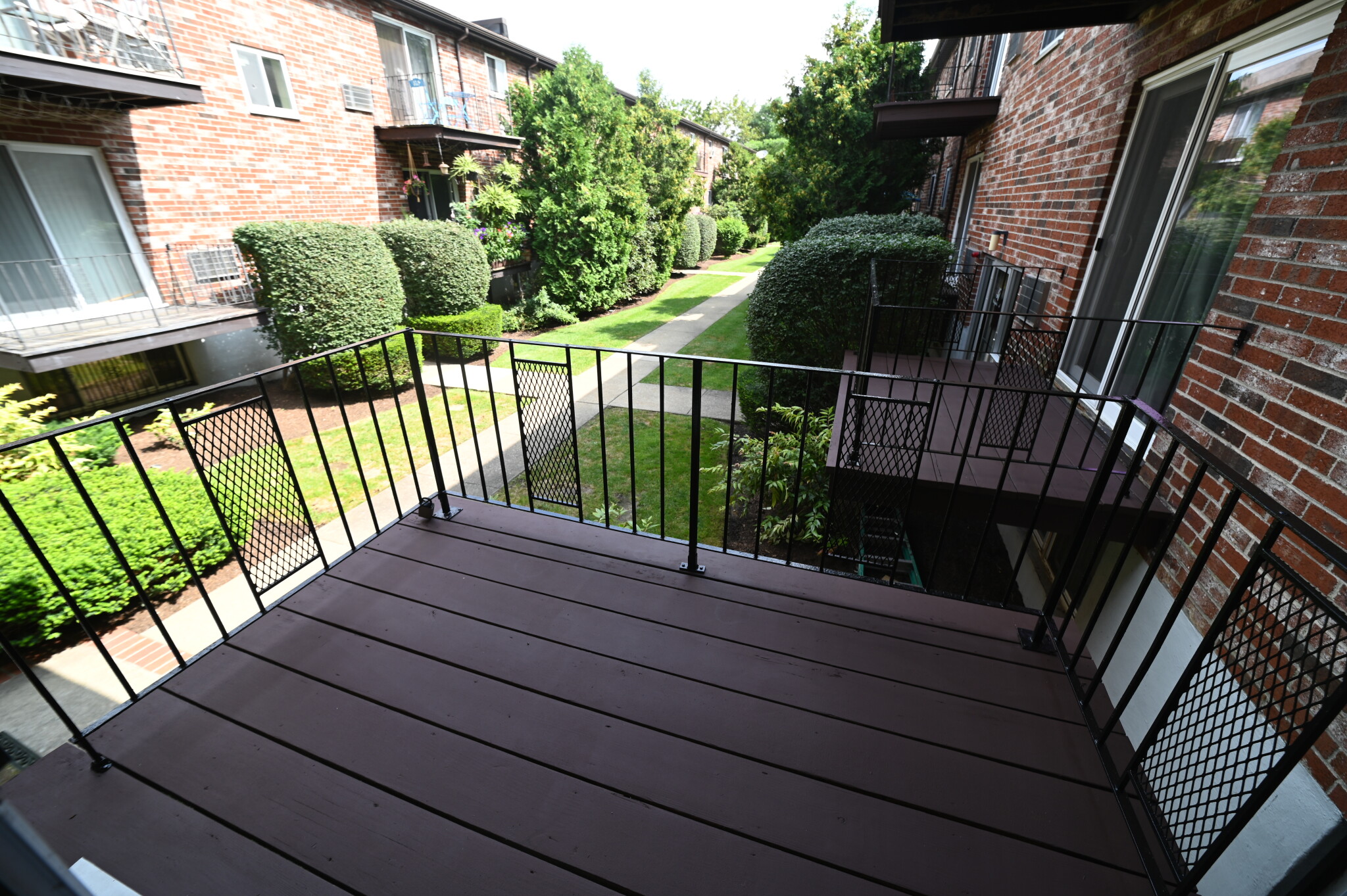 35 Westgate Rd, Chestnut Hill