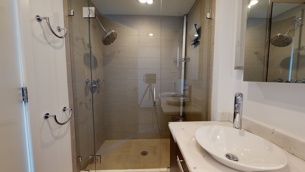 110 Stuart St, Downtown