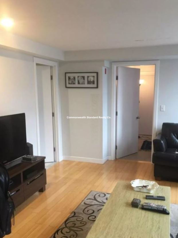 1661-1663 Washington St, South End