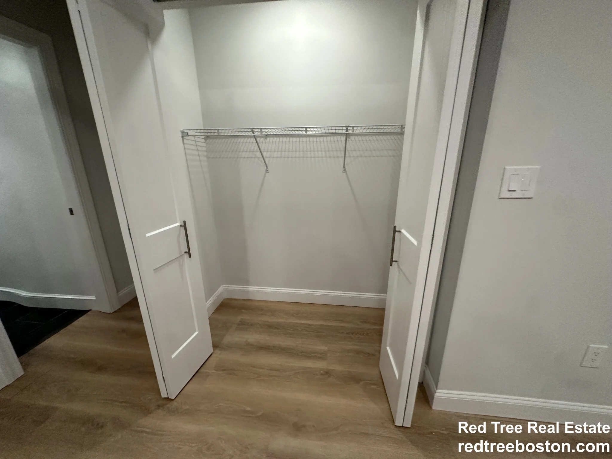 2 Joy St, Beacon Hill