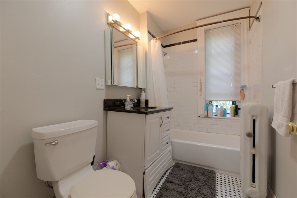 44 Cummings Rd, Brighton