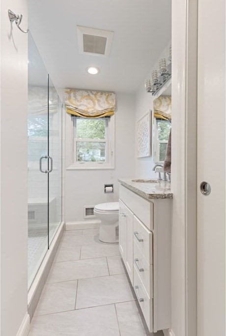 5 Patony Rd, Framingham