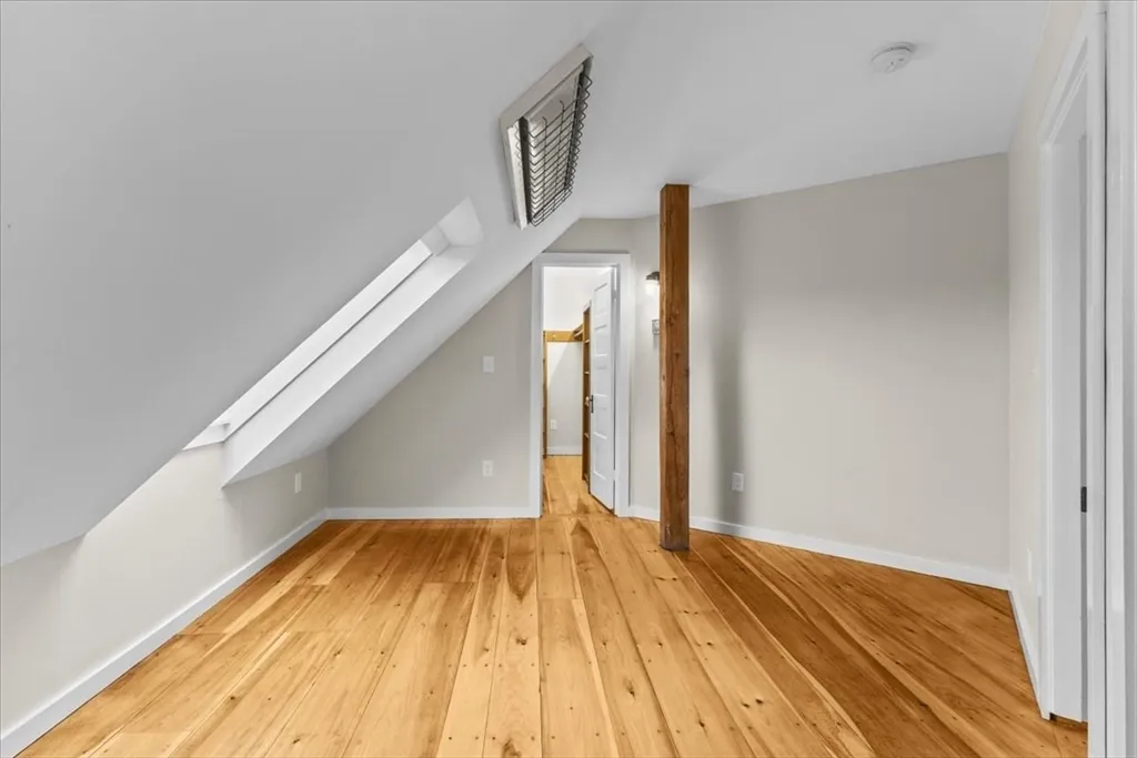 1 Samoset Ave, Mansfield