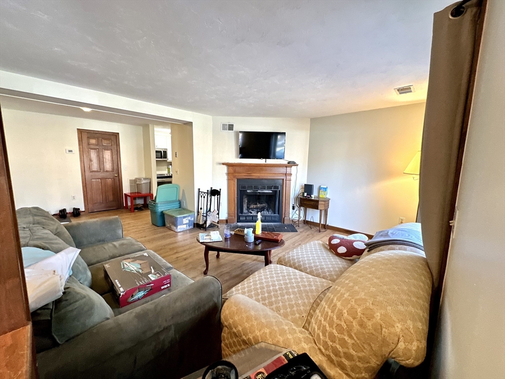 142 Quincy Shore Dr, North Quincy