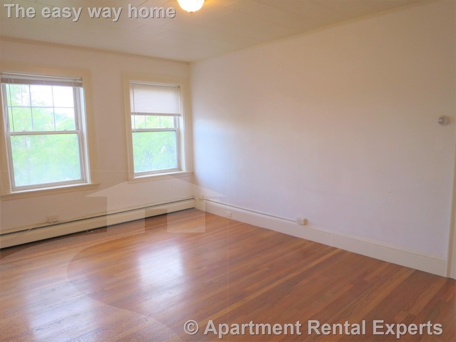 36 College Ave, Davis Square