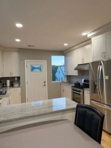 296 Summit Ave, Brighton