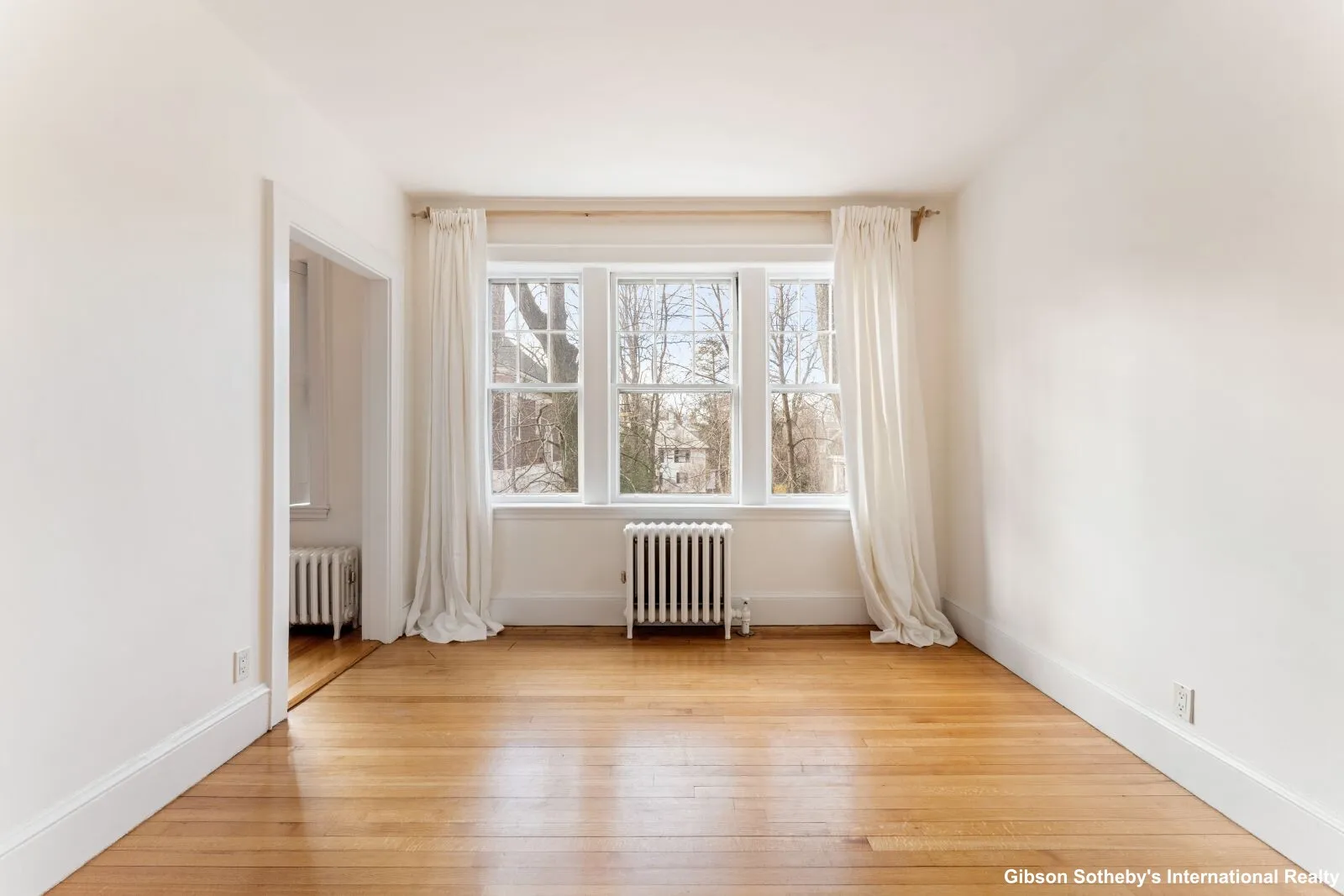 20 Concord Ave, West Cambridge