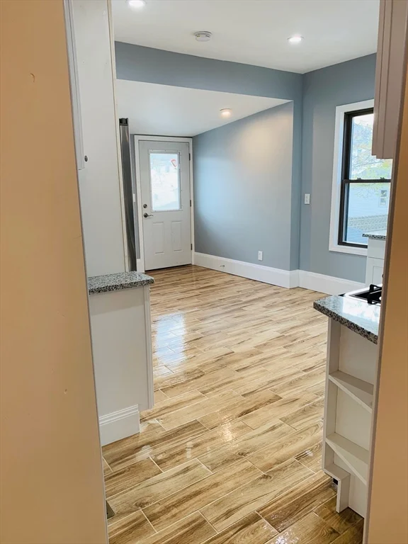 247 Whitwell St, Quincy