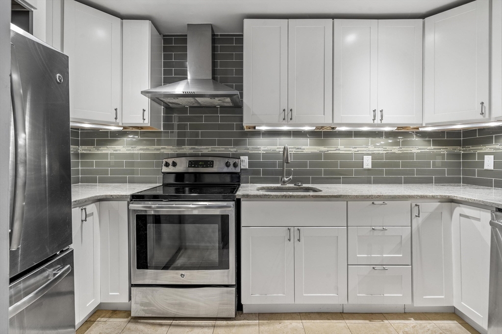 350 West Fourth St, South Boston