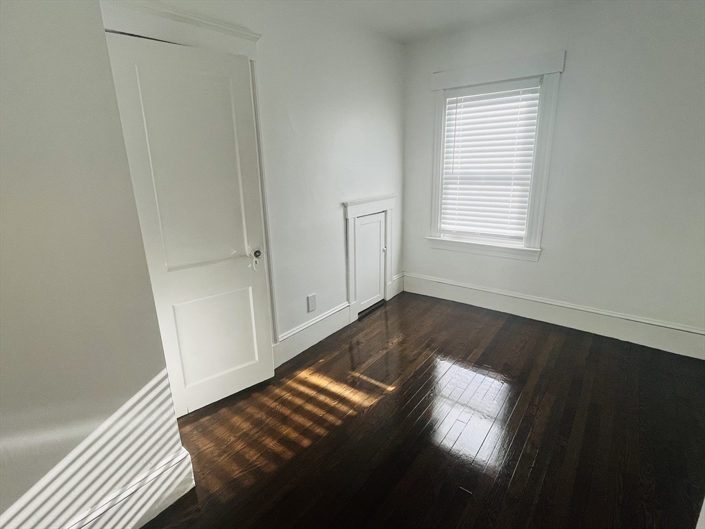 25 R Auburn St, Woburn