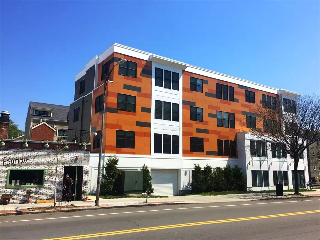 277 Broadway, The Port