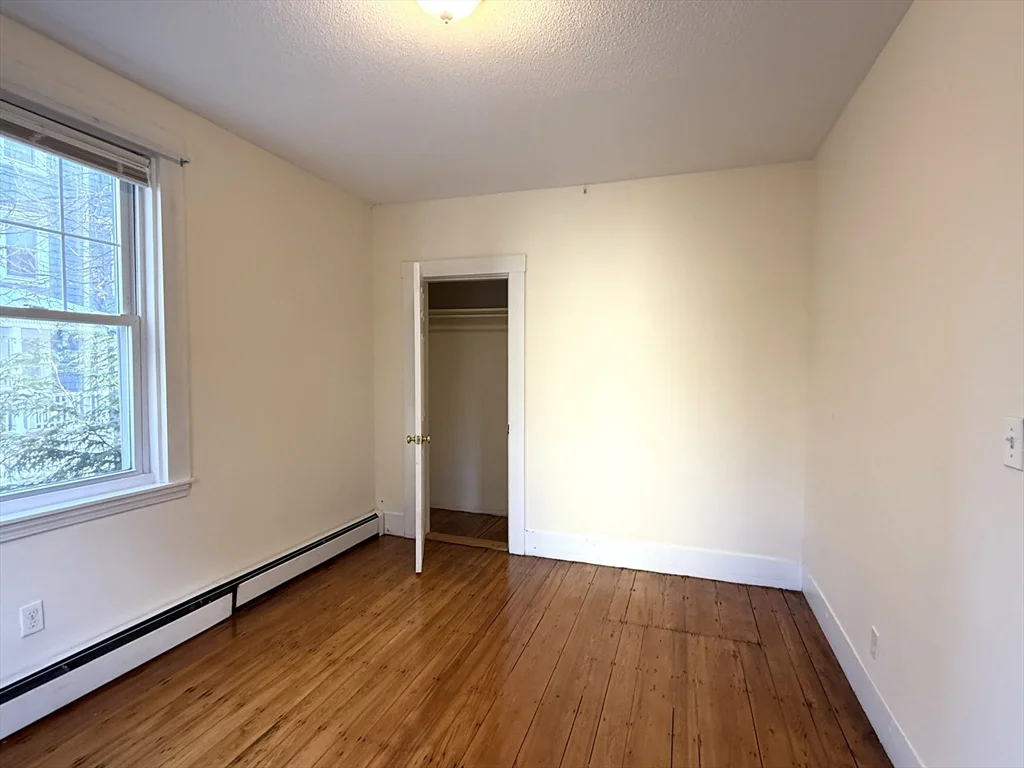 18 Roberts St, Brookline