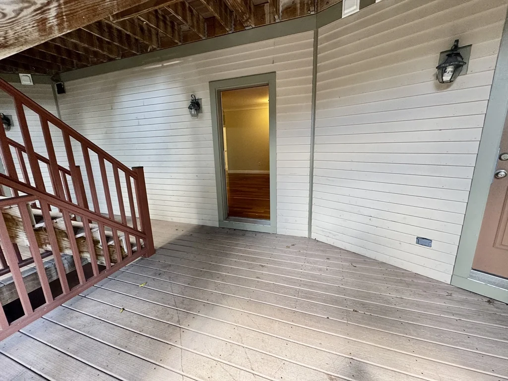 81 Westminster Ave, Roxbury