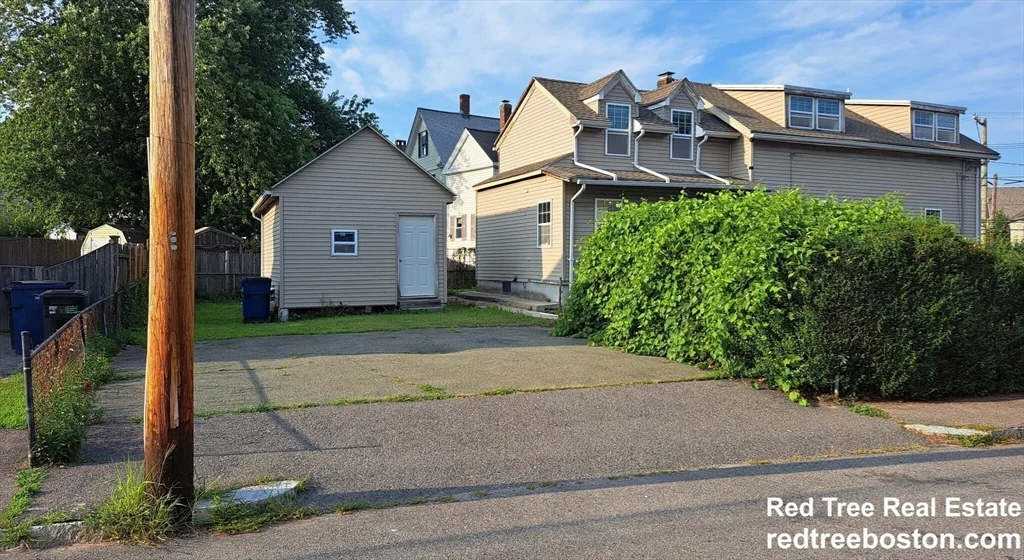 158 Baker St, West Roxbury